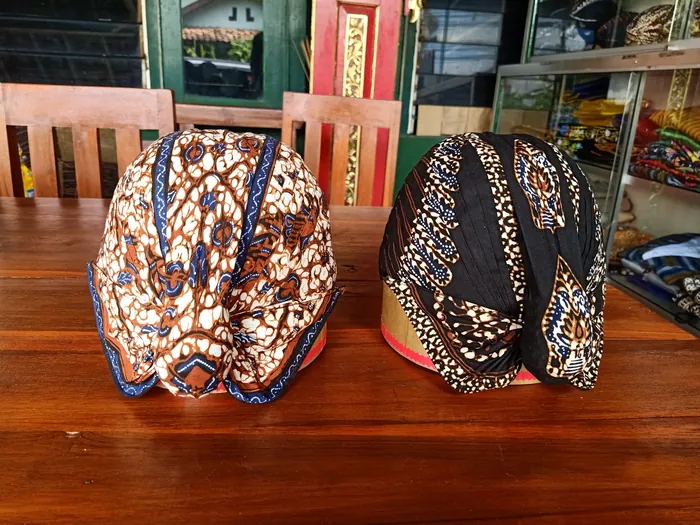 Blangkon- Pakaian Adat Khas Jogja