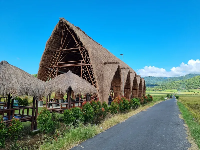 mahaloka paradise-nessa 13 Mahaloka Paradise